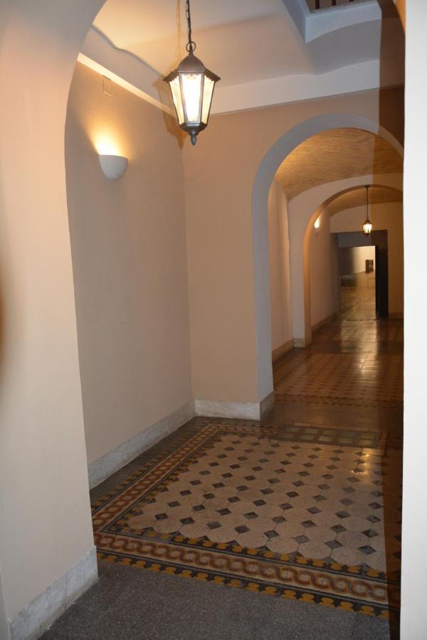 Mirhome Apartment Рим Екстер'єр фото
