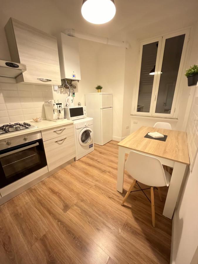 Mirhome Apartment Рим Екстер'єр фото